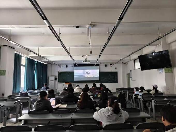 082e4cf2797a03f4e5947959507f5687