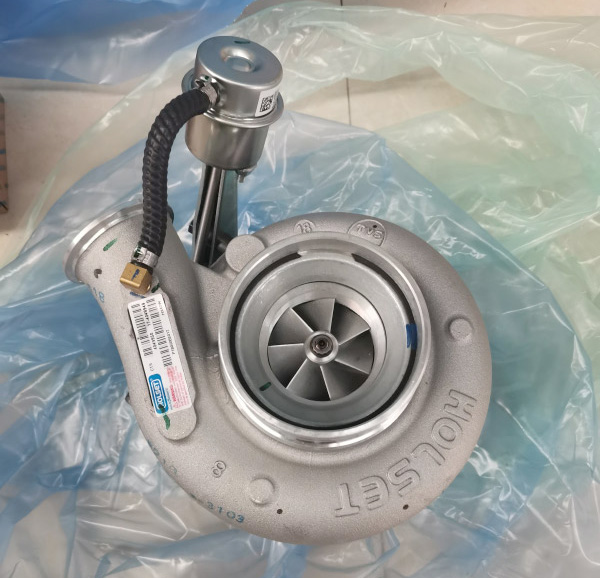 小松涡轮增压器