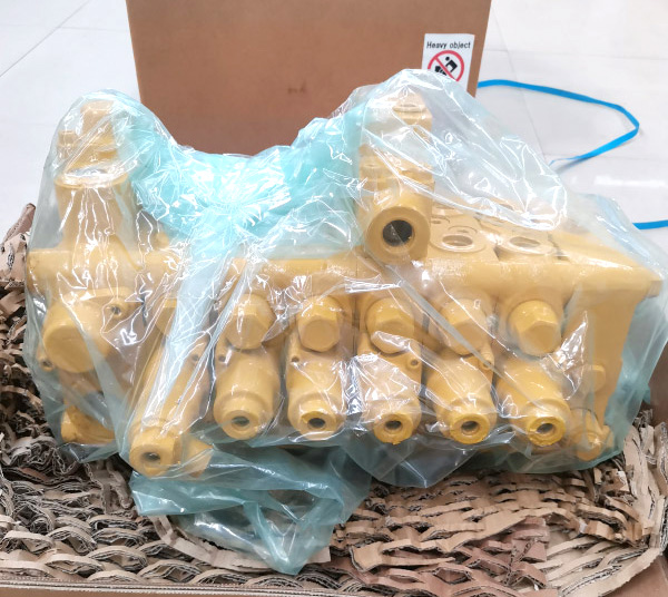 小松挖掘机分配器总成